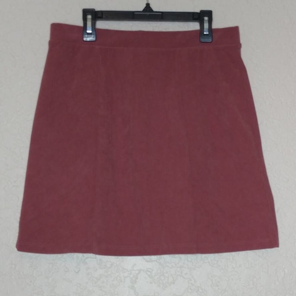 Rachel Ribbed Texture Skirt Size M